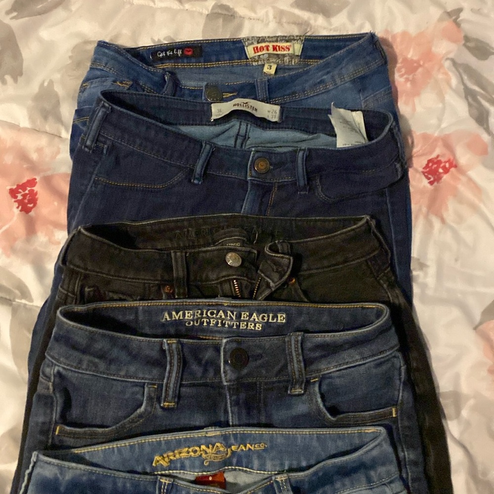 Skinny jeans and jagging bundle!!!